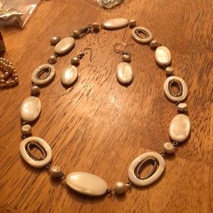 Mother of pearl necklace and earrings